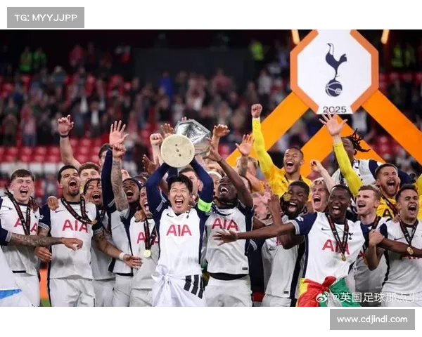 全面探究为何塞维利亚屡次在欧联杯赛场稳居冠军宝座的深层原因之